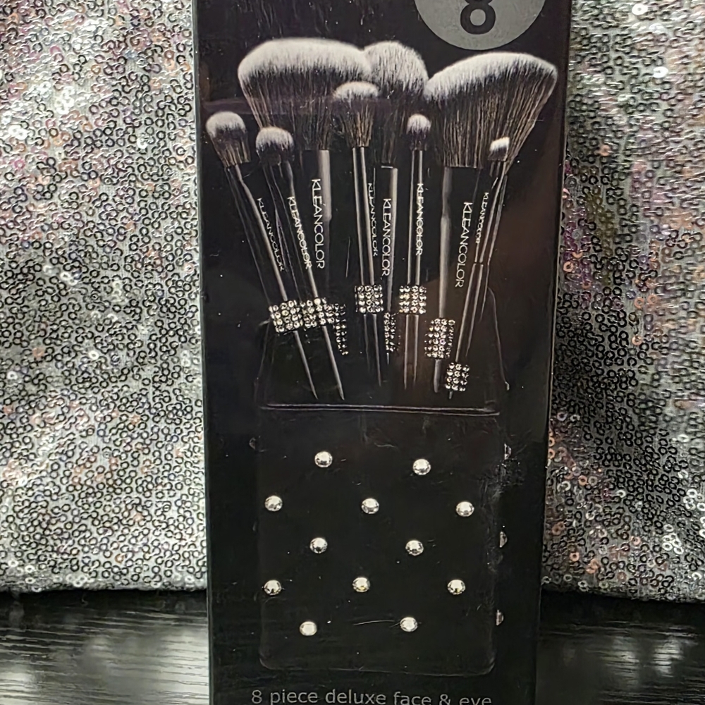 Makeup Brush